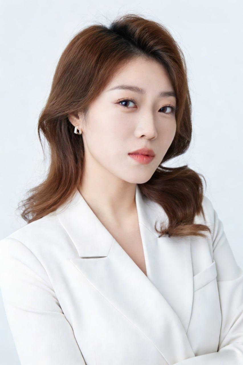 小林真理子